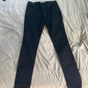 Black Skinny Jeans